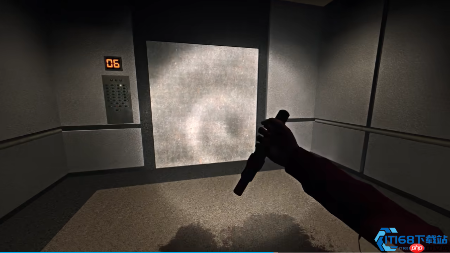 死亡中心电梯攻防核心指南:突破火焰走廊的关键策略