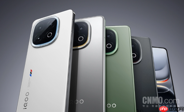 iQOO 15新机有望10月发布：三星2K屏和自研电竞心片