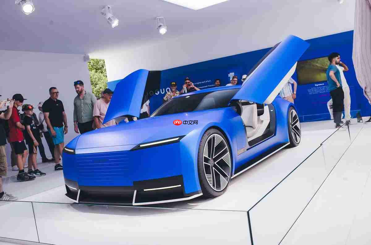 35 年老将“功成身退”，捷豹路虎 CEO 阿德里安・马戴尔宣布退休