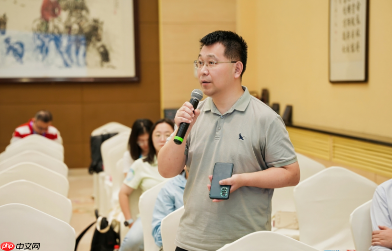 海光DCU科学大模型联合方案首次亮相:助推世界级应用创新走向前沿