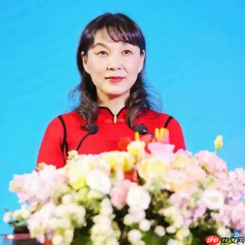 宗馥莉关闭18家娃哈哈分厂:“同父异母弟妹”曾任多职