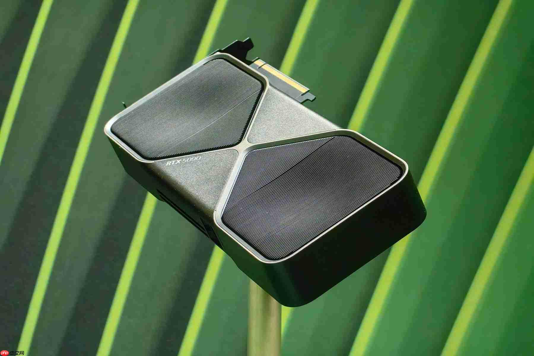 等等党的胜利？英伟达RTX 50显卡开始出现价格下调