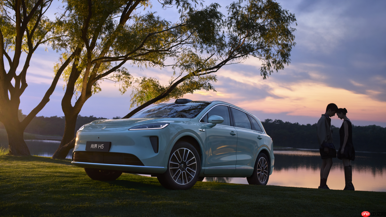 余承东称尚界H5将于9月上市:重新制定国民SUV新标准