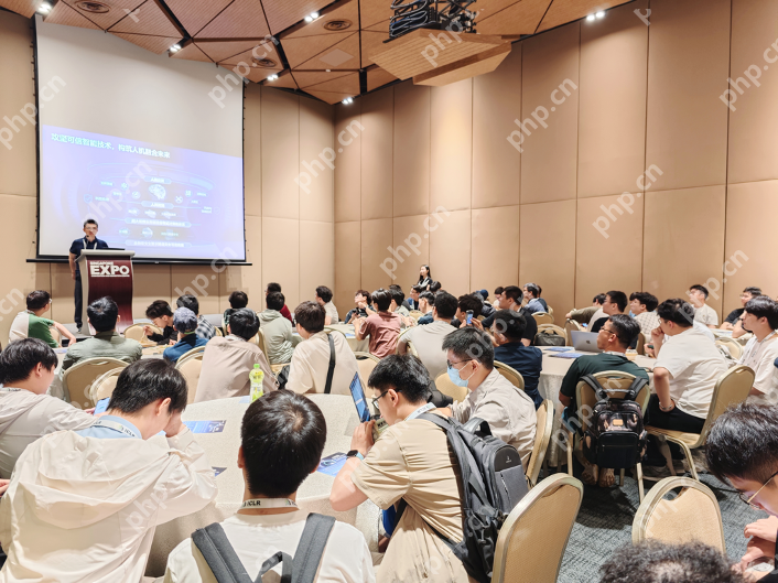 蚂蚁集团抢招顶尖AI人才：推出“Plan A”人才专项，招聘会开到顶会现场