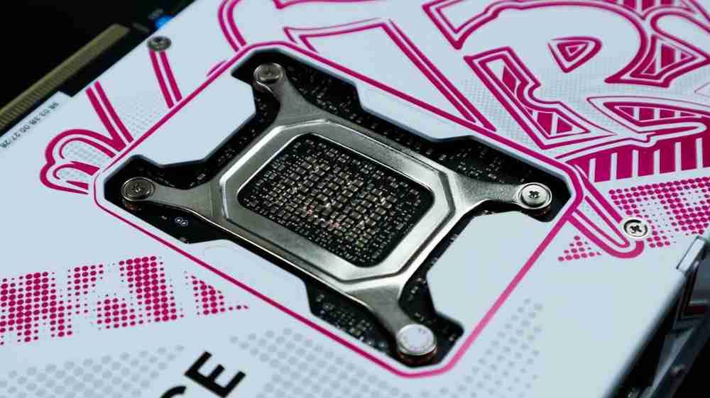 新一代4K游戏利器：七彩虹iGame GeForce RTX 5080 Ultra W OC 16GB评测