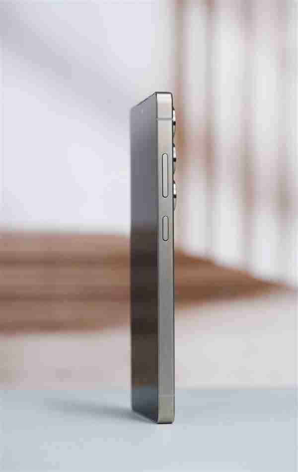 新一代万元机皇!三星Galaxy S25 Ultra图赏