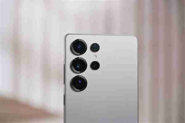 新一代万元机皇!三星Galaxy S25 Ultra图赏