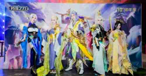 《英魂之刃》十周年盛典圆满收官:燃情十载华章,共铸英魂荣耀!