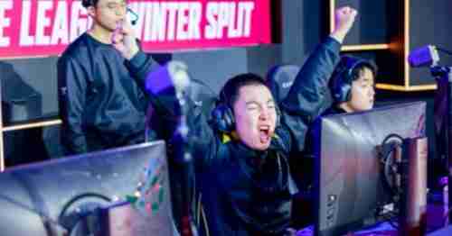 《英魂之刃》十周年盛典圆满收官:燃情十载华章,共铸英魂荣耀!