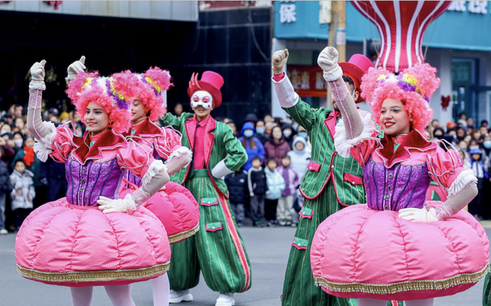 中国奥地利冰雪文化交融 山西陵川变身中国“阿尔卑斯”