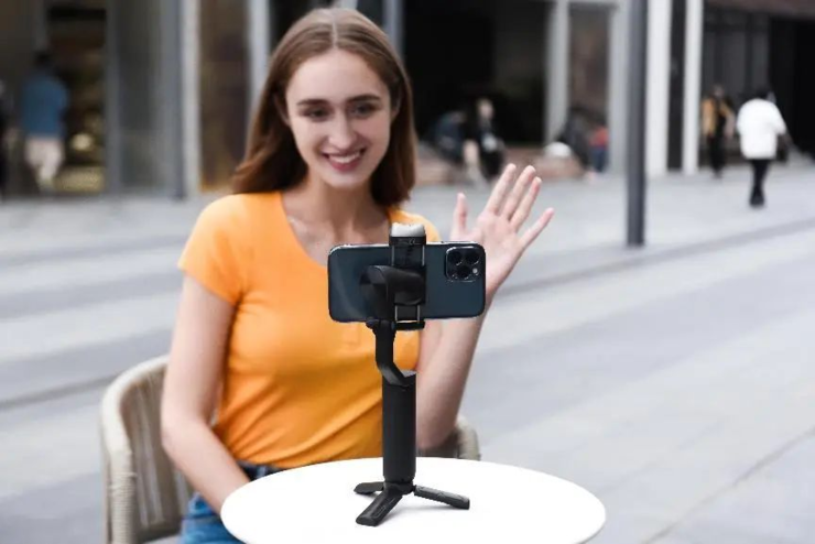 AI加持下的智能影像革命,浩瀚稳定器是噱头还是真功夫?