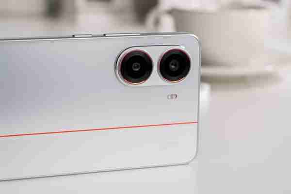 REDMI Turbo 4上手：1999元同档性价比之王