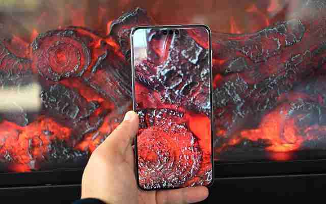 华为Mate 70 Pro拍照怎么样?红枫原色表现出色,96mm长焦彪悍