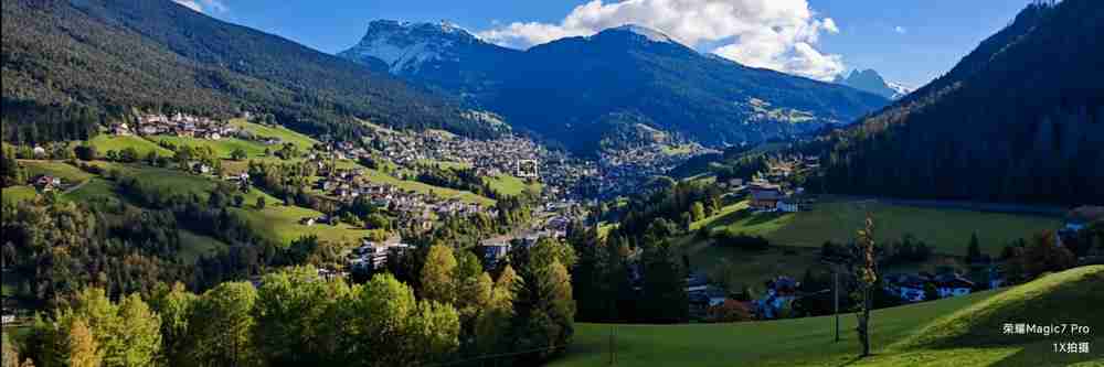 荣耀 Magic7 RSR 保时捷设计手机发布:骁龙 8 至尊版、7999 元起