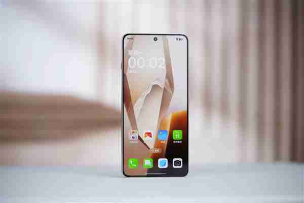 行业顶级1.5K直屏!一加Ace 5图赏