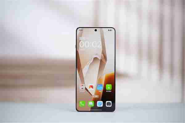 行业顶级1.5K直屏!一加Ace 5图赏