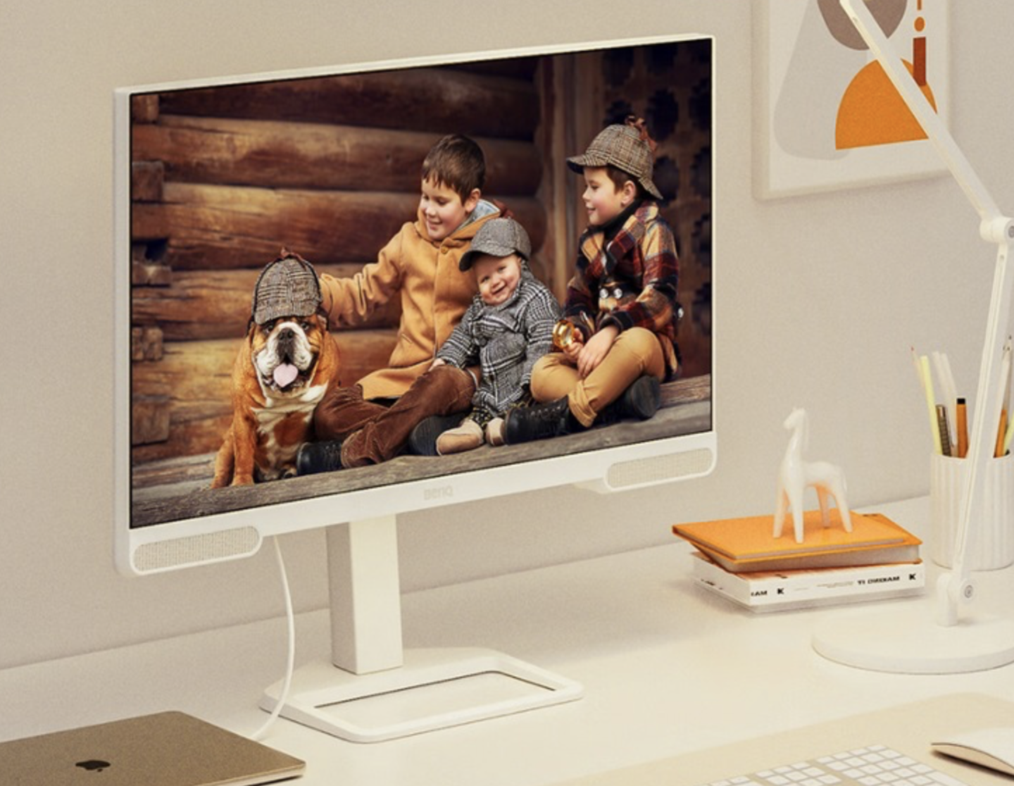 明基推出“EW3290U”31.5 英寸显示器：4K 60Hz + 自带扬声器