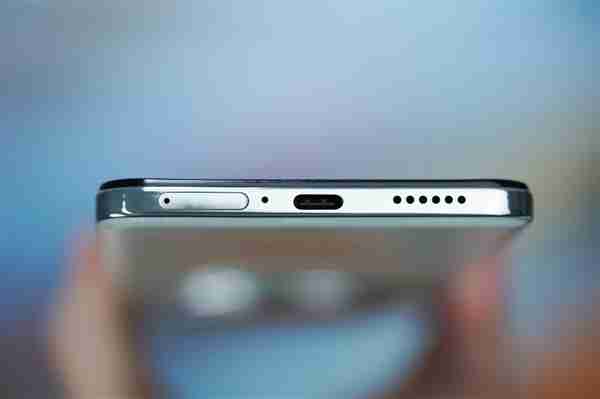 清新美背种草了!vivo Y300图赏