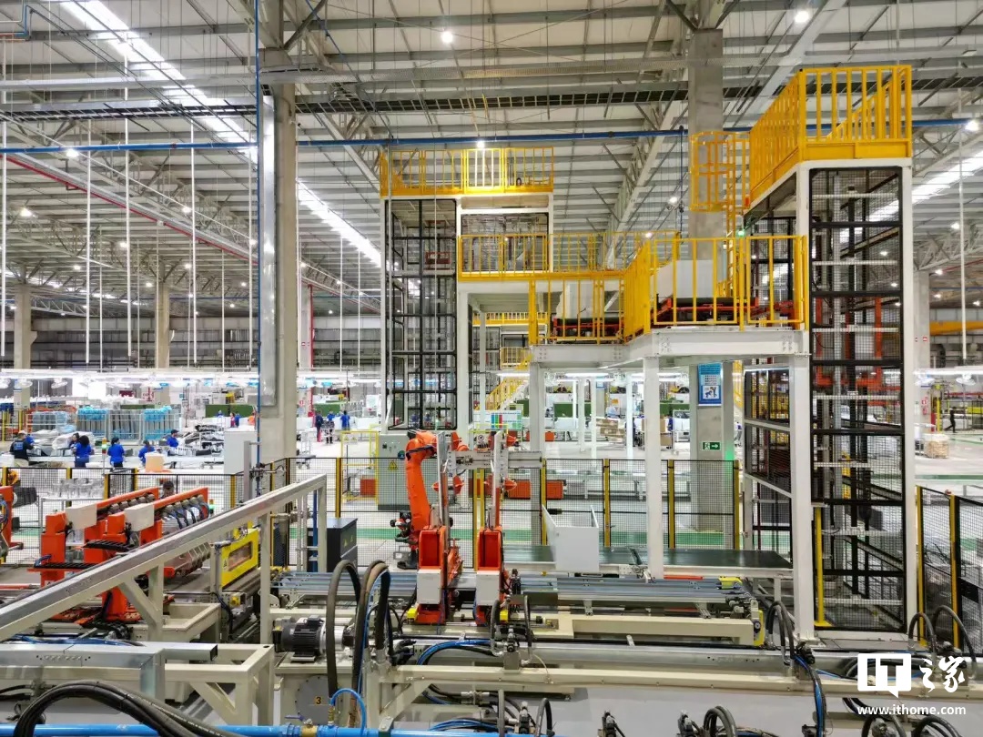 美的巴西新工厂量产:近 10 年巴西家电行业最大投资项目,年产能超 100 万台 美的巴西新工厂量产:近 10 年巴西家电行业最大投资项目,年产能超 100 万台