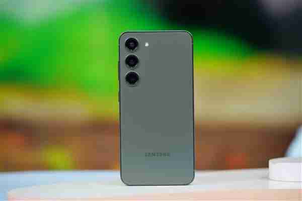 三星Galaxy S25 Slim全球版曝光:2亿像素主摄 配置高于S25+