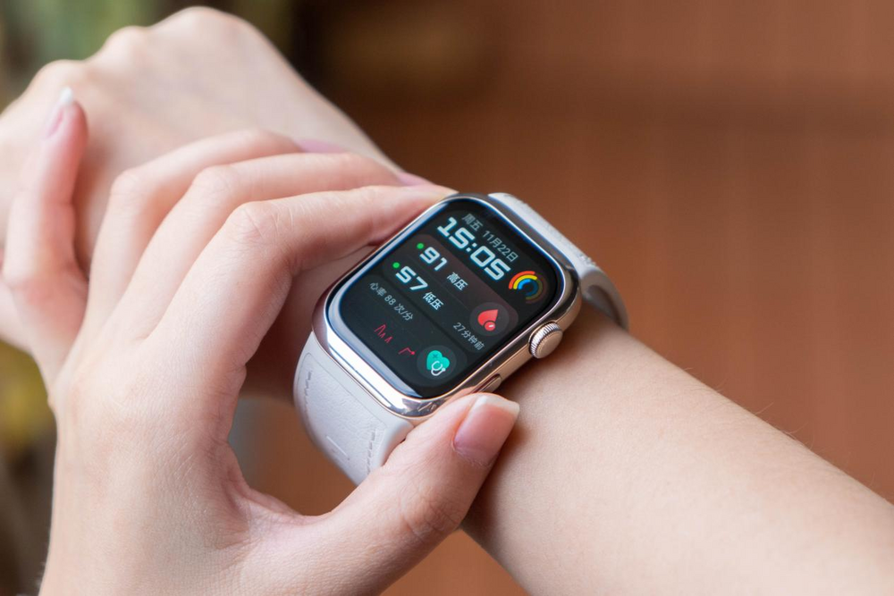 华为首款动态血压监测手表，华为WATCH D2带来血压健康管理新方式
