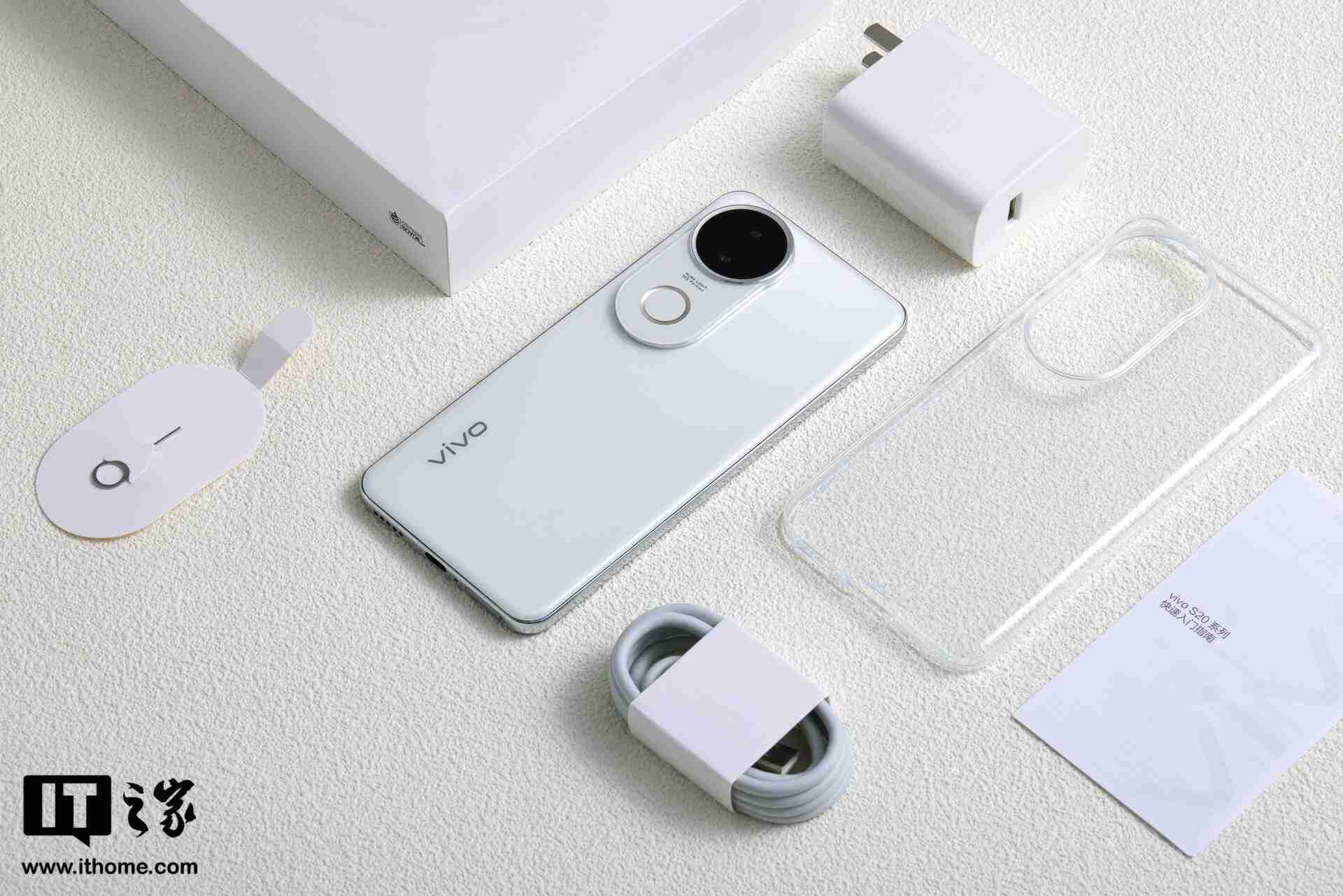 日出东方、美出东方：vivo S20「玉露白」图赏