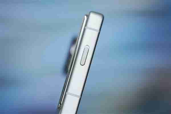 完美真全面屏!努比亚Z70 Ultra图赏