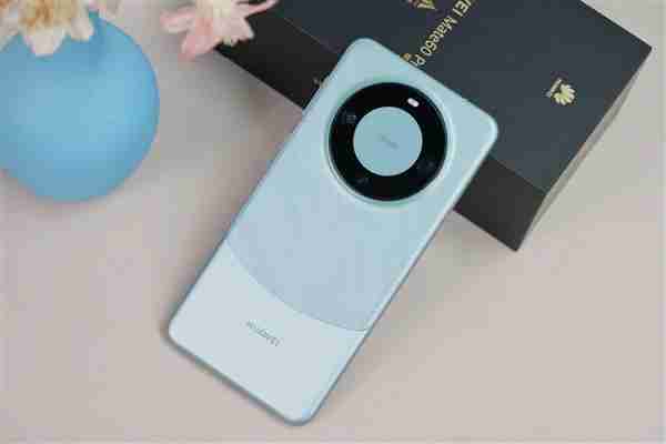 11月26四款齐发 还有折叠新机X6!网友曝光Mate 70售价:华为不打算涨价