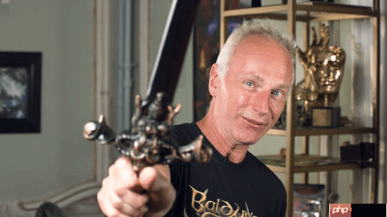 拉瑞安承认做《神界》压力很大！不仅要做到更好还要做出全新