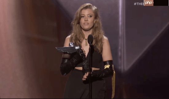 反应亮了！光与影TGA女主拿奖 竞争对手反应却更激动