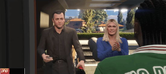 《GTA Online》新DLC“山中安全屋”麦克老婆大变样：人老珠黄认不出