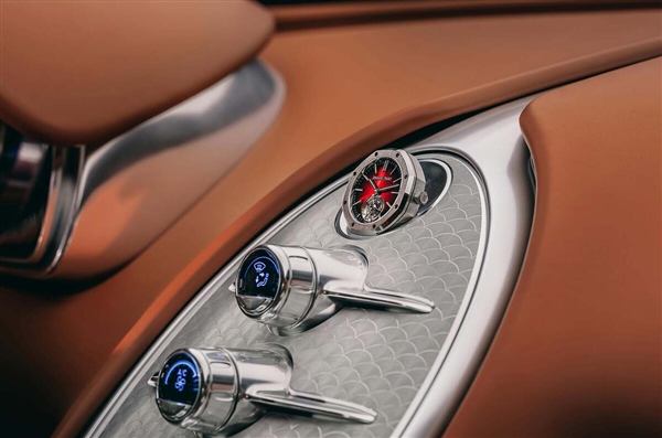 绝世孤品！布加迪发布“终极威龙”超跑：售超8000万人民币