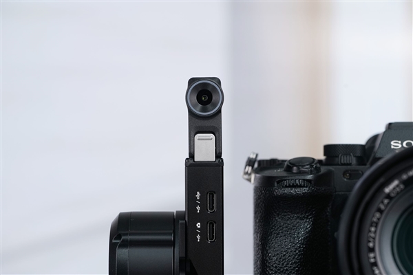 新一代相机增稳利器!大疆DJI RS 5手持云台稳定器图赏