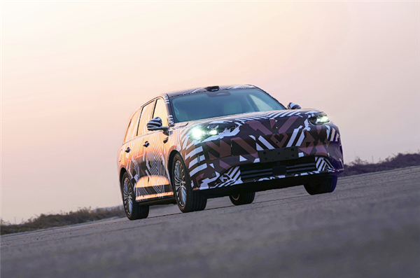 命名魏牌V9X 长城迄今最高端大六座SUV来了