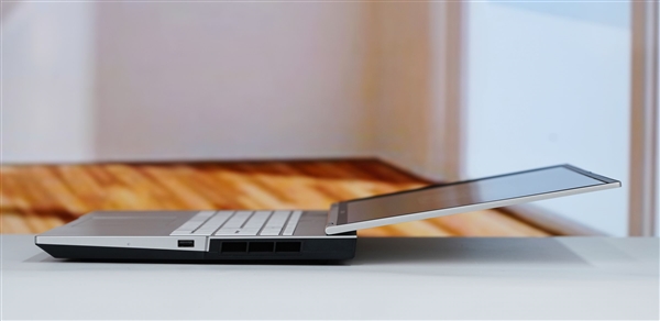 新一代国风电竞本!七彩虹将星X16 Pro图赏