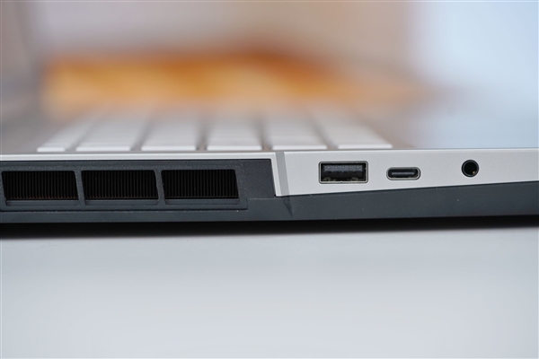 新一代国风电竞本!七彩虹将星X16 Pro图赏