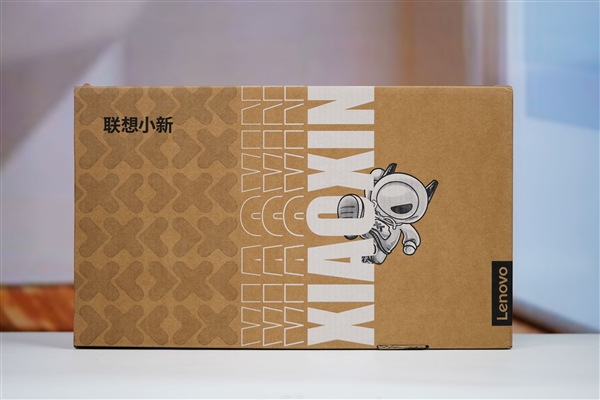 酷睿Ultra X9 388H加持!联想小新Pro 16 GT AI元启版图赏