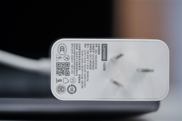 酷睿Ultra X9 388H加持!联想小新Pro 16 GT AI元启版图赏