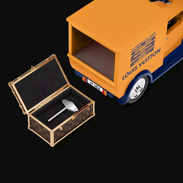 LV造了“一辆车” 售价533万贵过劳斯莱斯闪灵